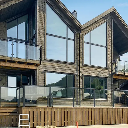 Holiday home 3 Bedroom Awesome In *