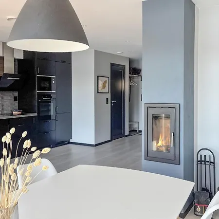 Dom wakacyjny 3 Bedroom Awesome In